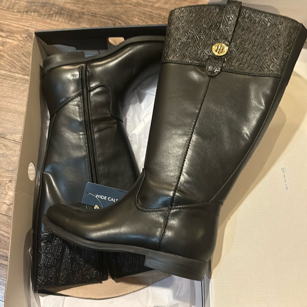 Brand new boots in box!